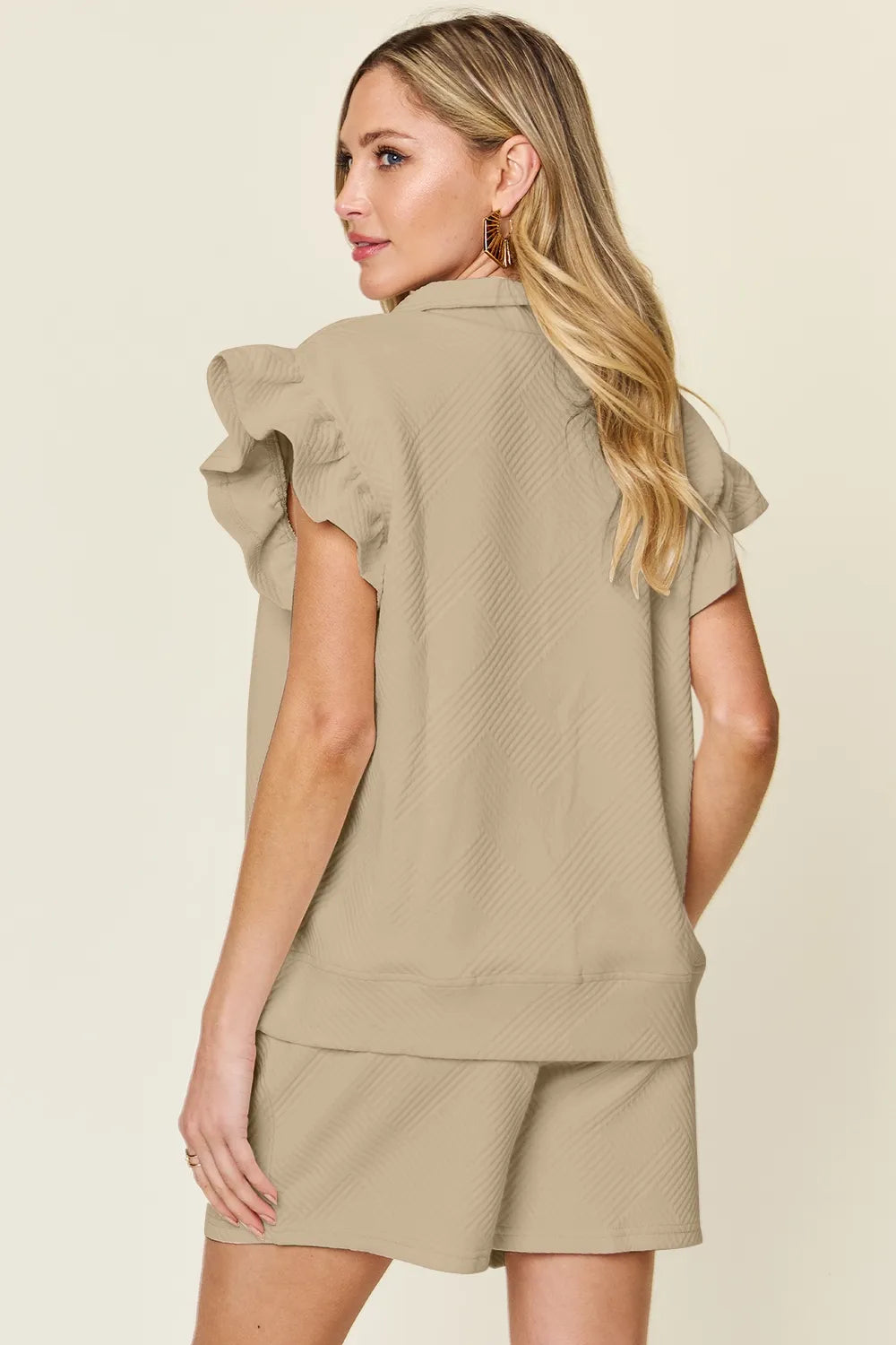 Flounce Sleeve Top and Drawstring Shorts Set - GT Elegance
