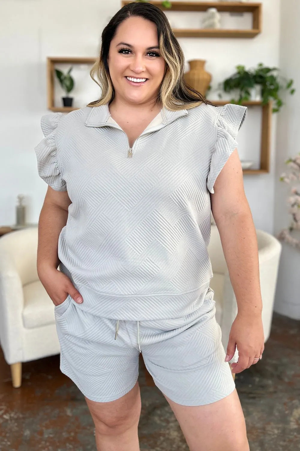 Flounce Sleeve Top and Drawstring Shorts Set - GT Elegance