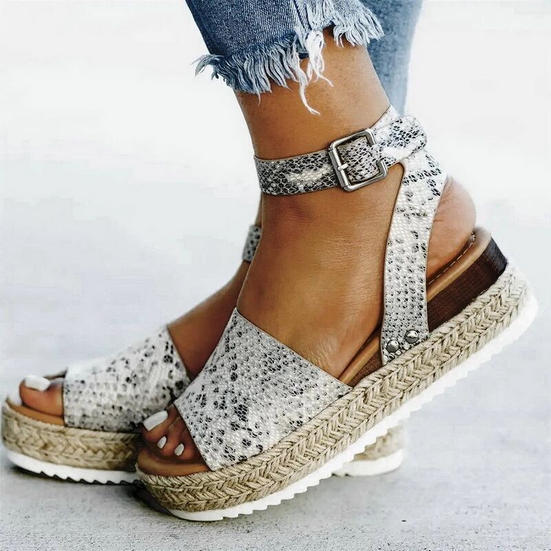 Large Fashionable Tassel Casual Shoes for Spring/Summer
