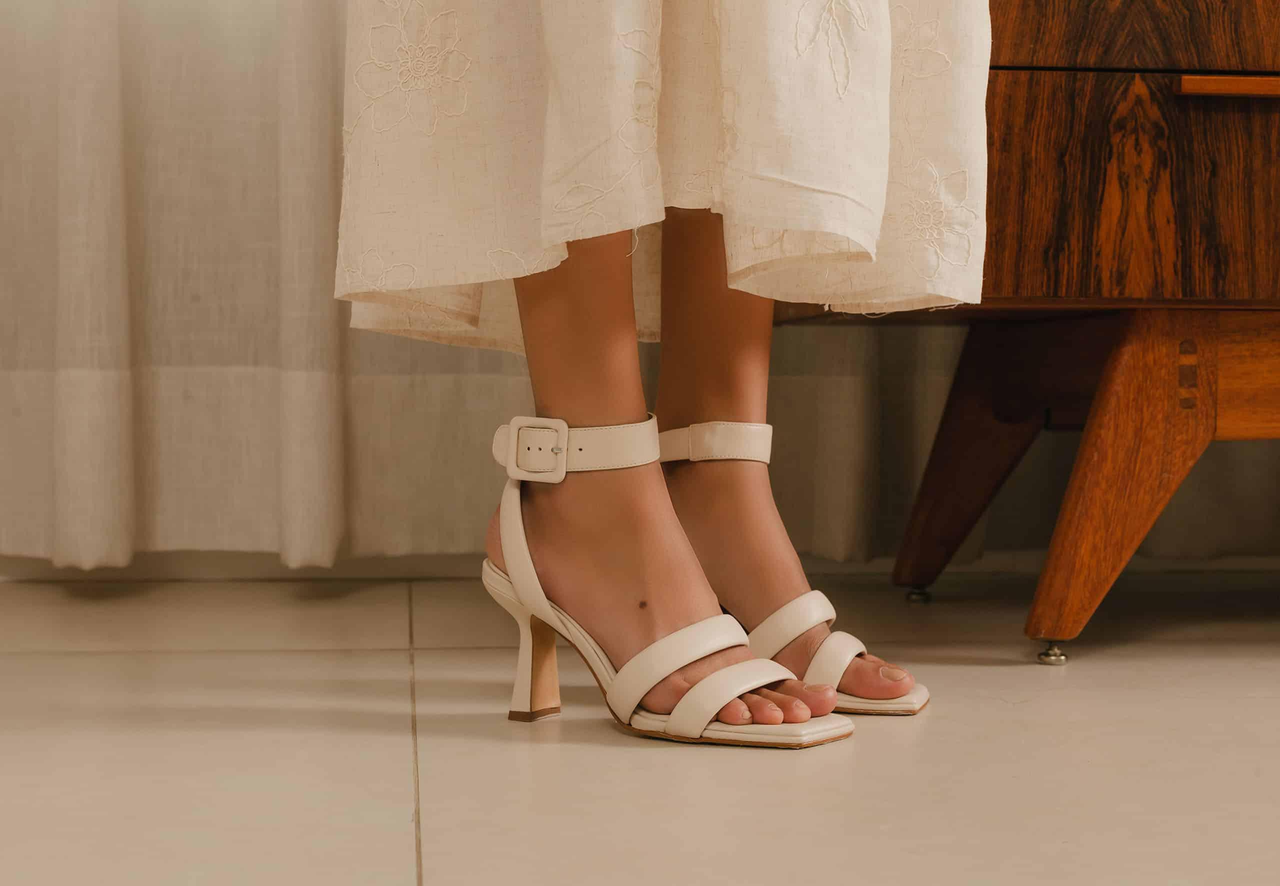 Green Calf Leather Sandals Uvaia – Women’s 8 Cm Sculpted Heel With Ankle Strap